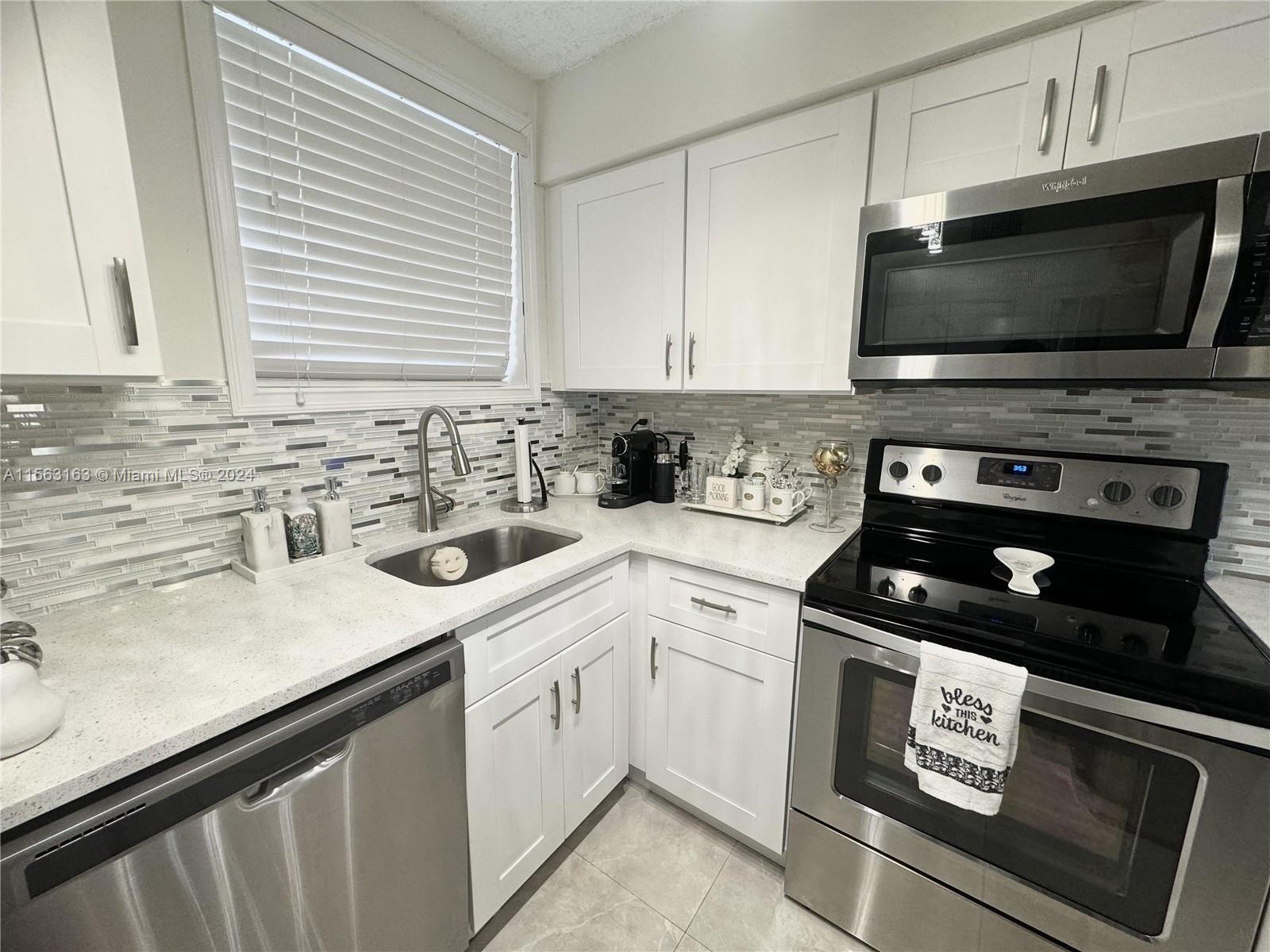 14961 SW 82nd Ln 21-301, Miami, Florida 33193, 1 Bedroom Bedrooms, ,1 BathroomBathrooms,Residentiallease,For Rent,14961 SW 82nd Ln 21-301,A11563163