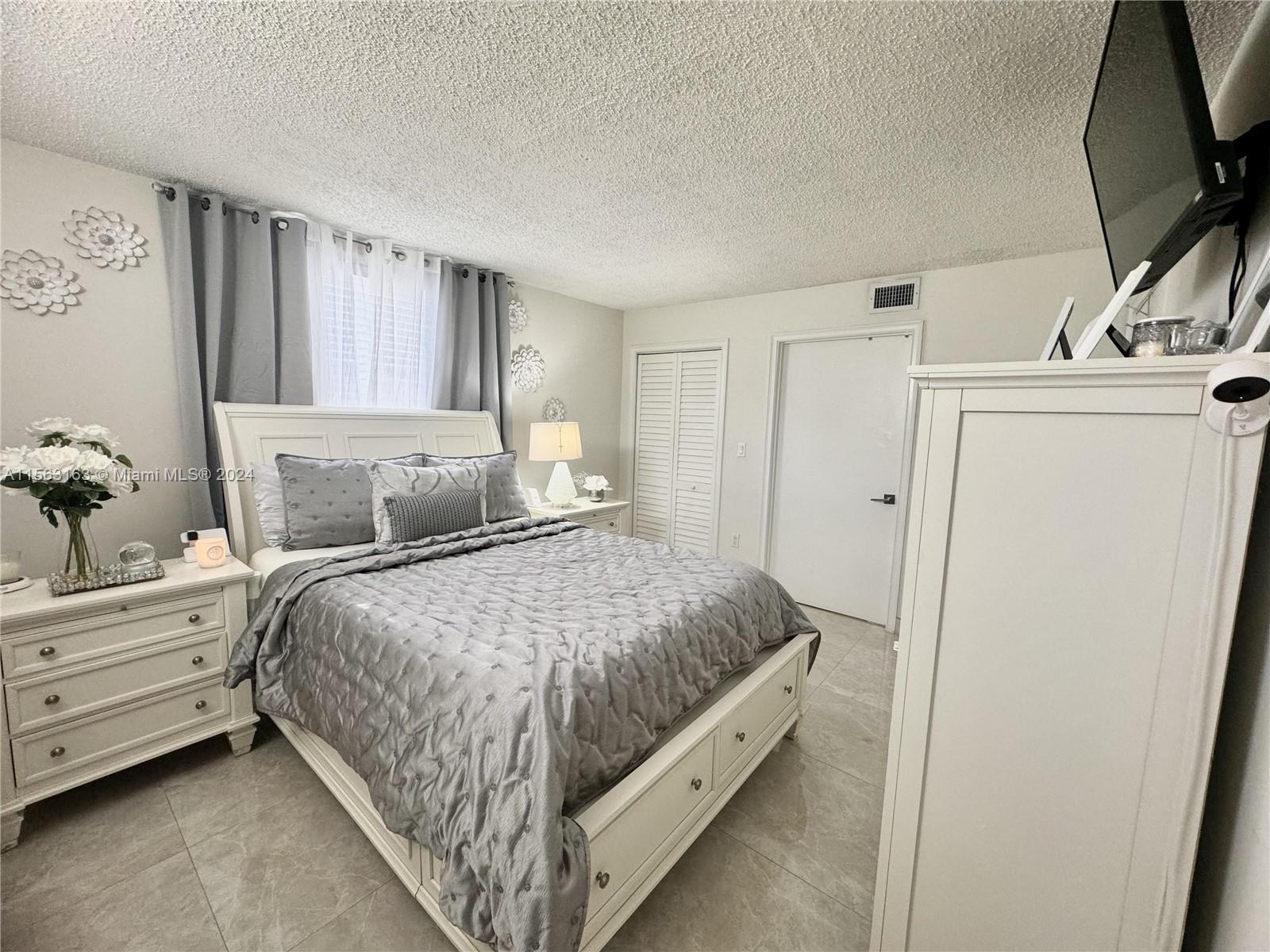 14961 SW 82nd Ln 21-301, Miami, Florida 33193, 1 Bedroom Bedrooms, ,1 BathroomBathrooms,Residentiallease,For Rent,14961 SW 82nd Ln 21-301,A11563163