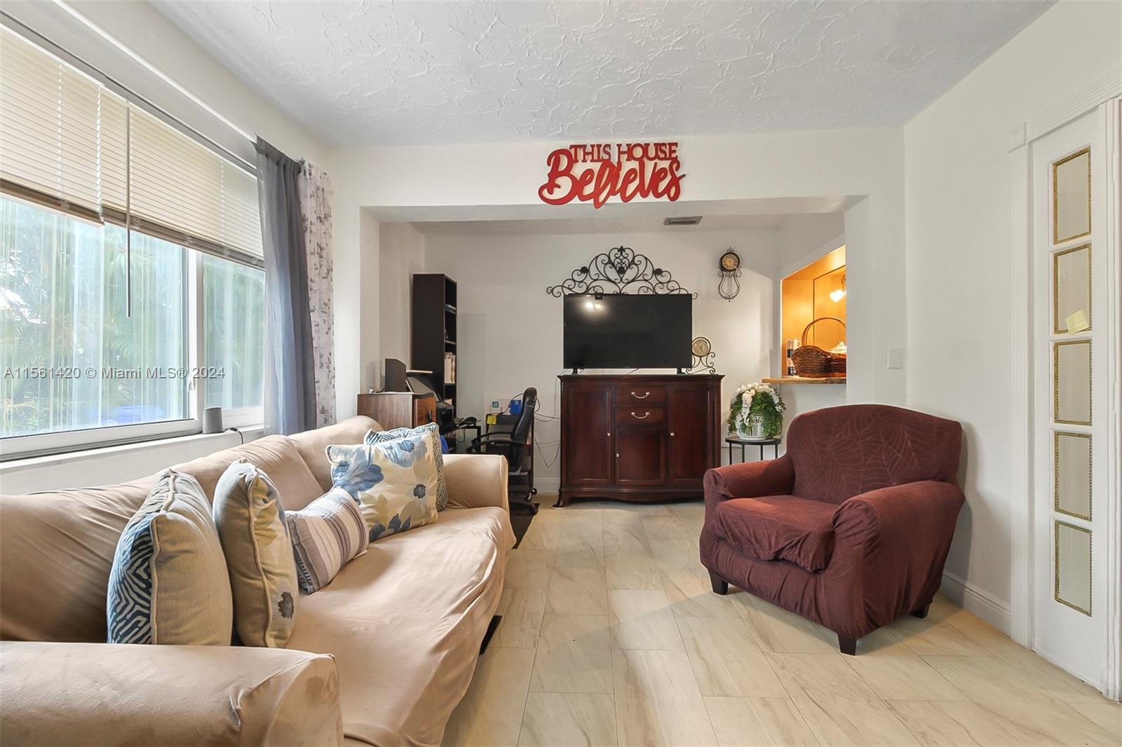 6800 SW 8th St, Pembroke Pines, Florida 33023, 3 Bedrooms Bedrooms, ,2 BathroomsBathrooms,Residential,For Sale,6800 SW 8th St,A11561420
