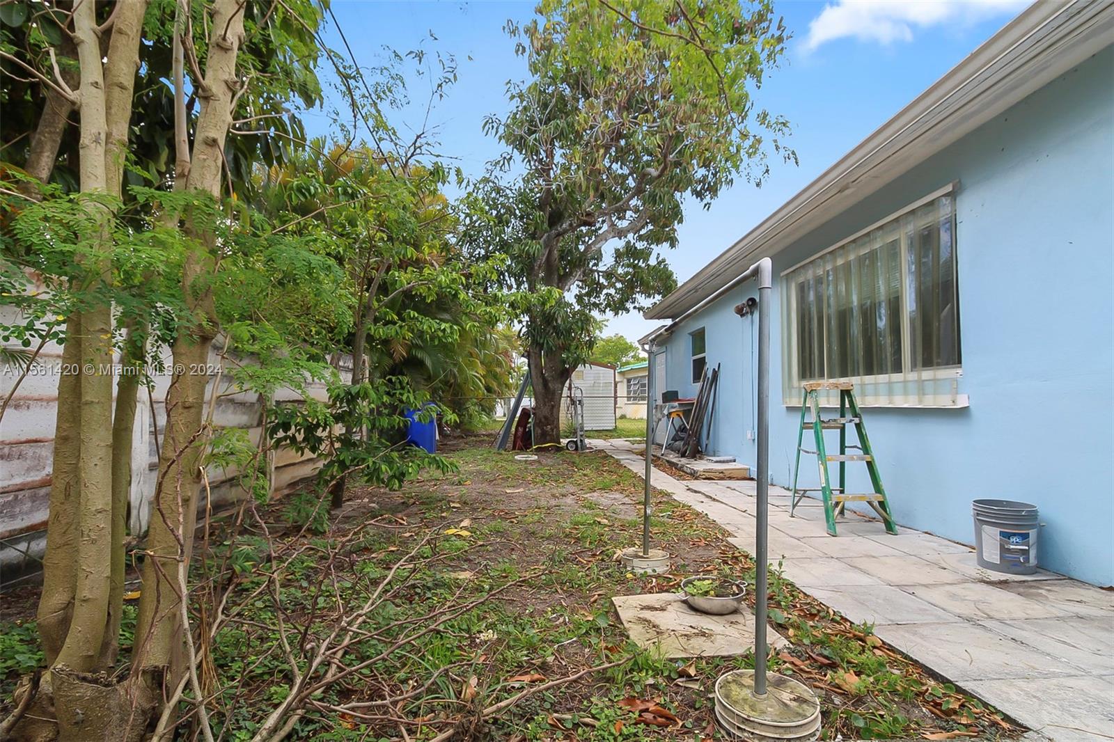 6800 SW 8th St, Pembroke Pines, Florida 33023, 3 Bedrooms Bedrooms, ,2 BathroomsBathrooms,Residential,For Sale,6800 SW 8th St,A11561420