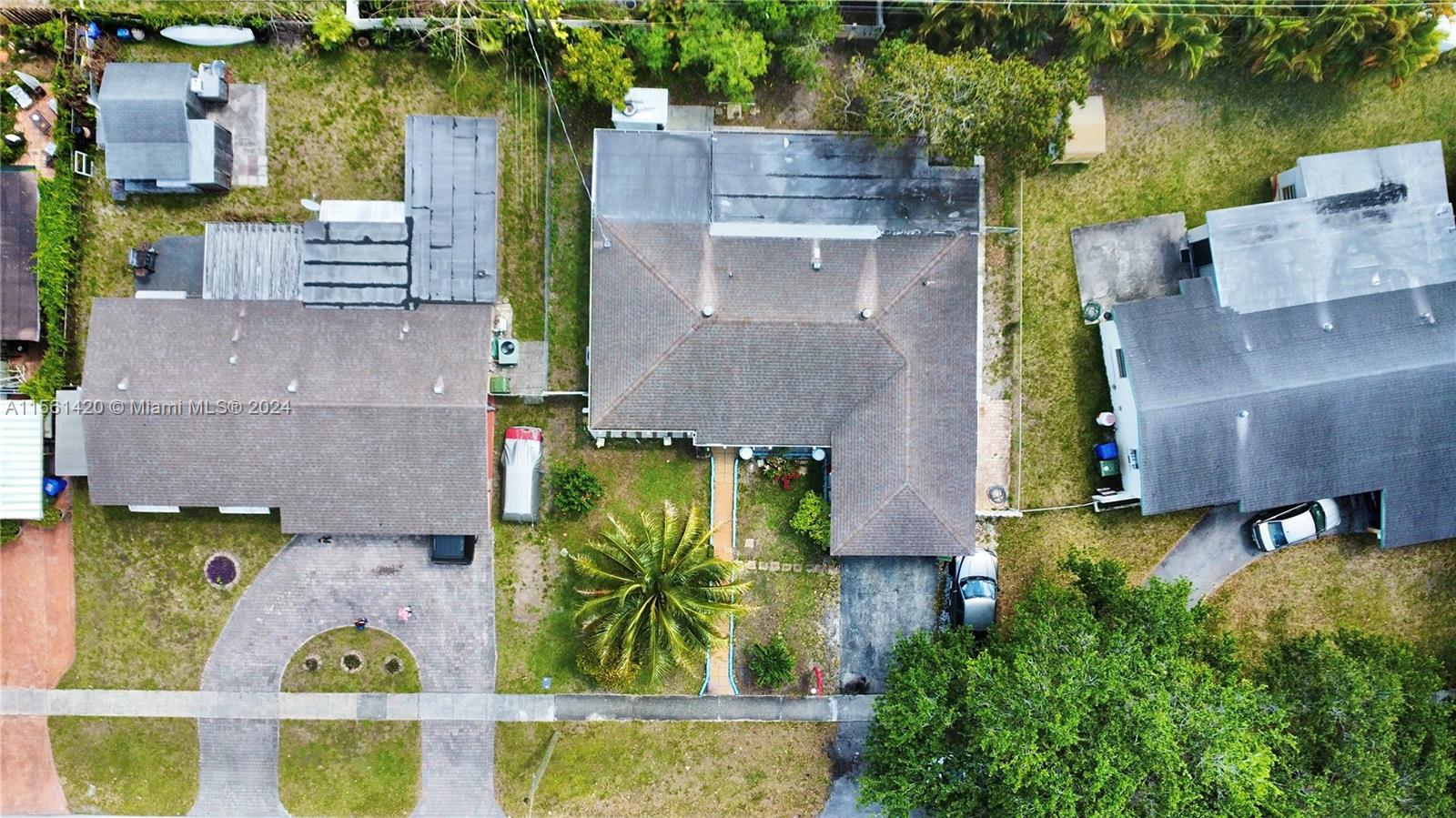 6800 SW 8th St, Pembroke Pines, Florida 33023, 3 Bedrooms Bedrooms, ,2 BathroomsBathrooms,Residential,For Sale,6800 SW 8th St,A11561420