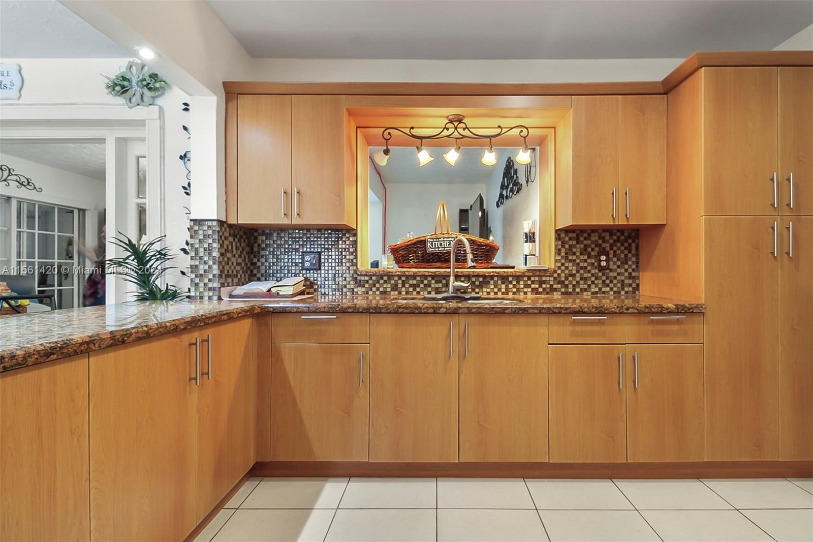 6800 SW 8th St, Pembroke Pines, Florida 33023, 3 Bedrooms Bedrooms, ,2 BathroomsBathrooms,Residential,For Sale,6800 SW 8th St,A11561420