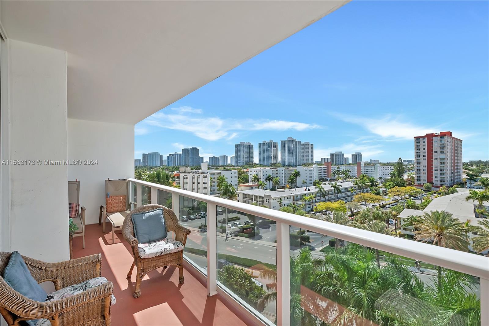 3140 S Ocean Dr 711, Hallandale Beach, Florida 33009, 2 Bedrooms Bedrooms, ,2 BathroomsBathrooms,Residentiallease,For Rent,3140 S Ocean Dr 711,A11563173