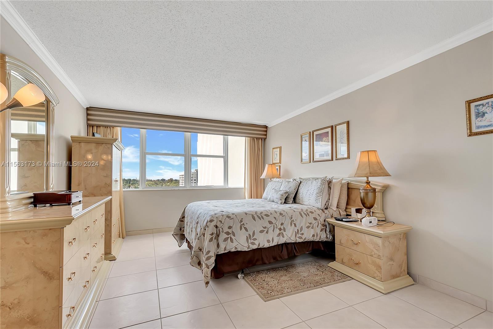 3140 S Ocean Dr 711, Hallandale Beach, Florida 33009, 2 Bedrooms Bedrooms, ,2 BathroomsBathrooms,Residentiallease,For Rent,3140 S Ocean Dr 711,A11563173