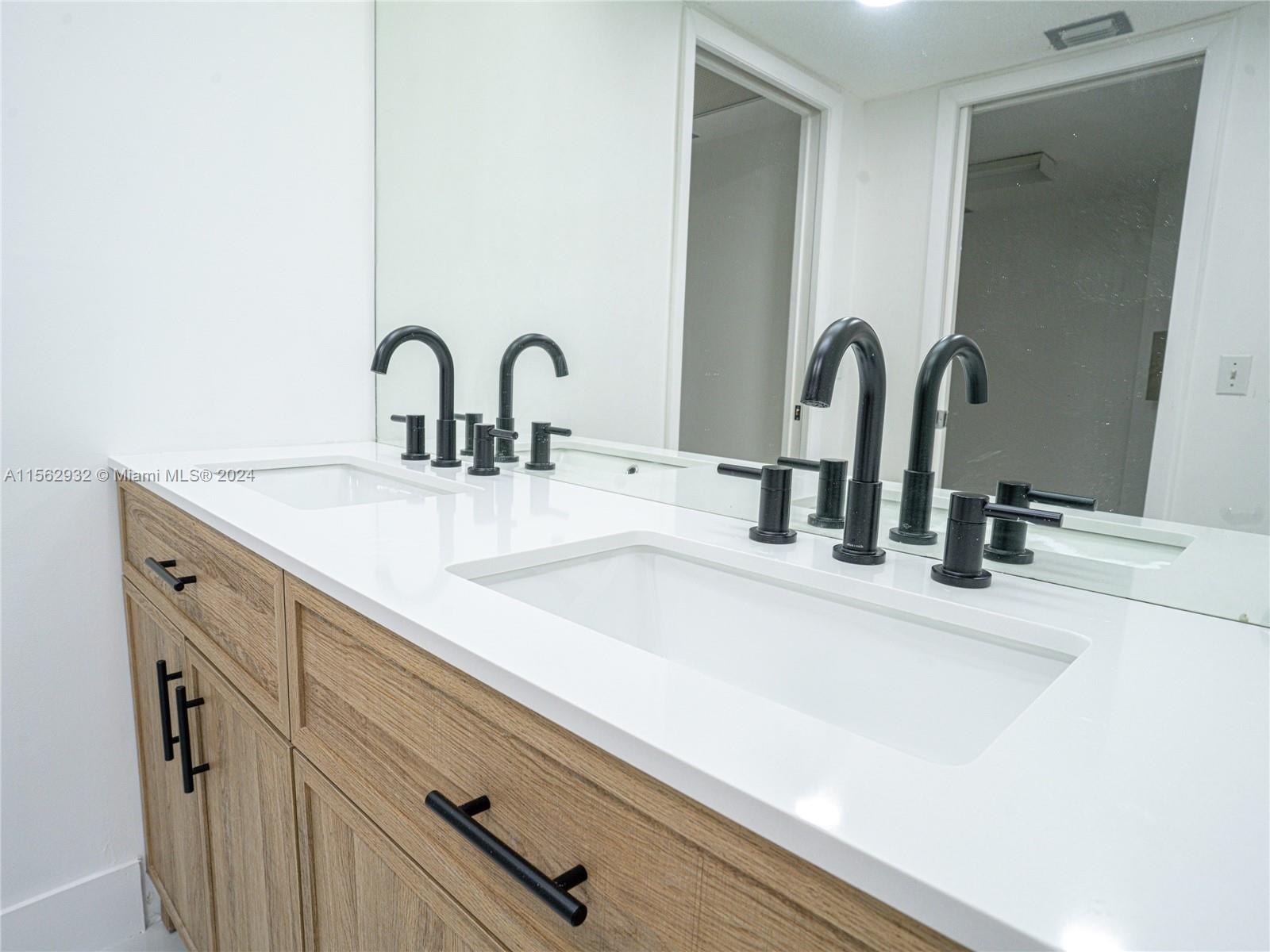 12950 SW 7th Ct 412A, Pembroke Pines, Florida 33027, 2 Bedrooms Bedrooms, ,2 BathroomsBathrooms,Residential,For Sale,12950 SW 7th Ct 412A,A11562932