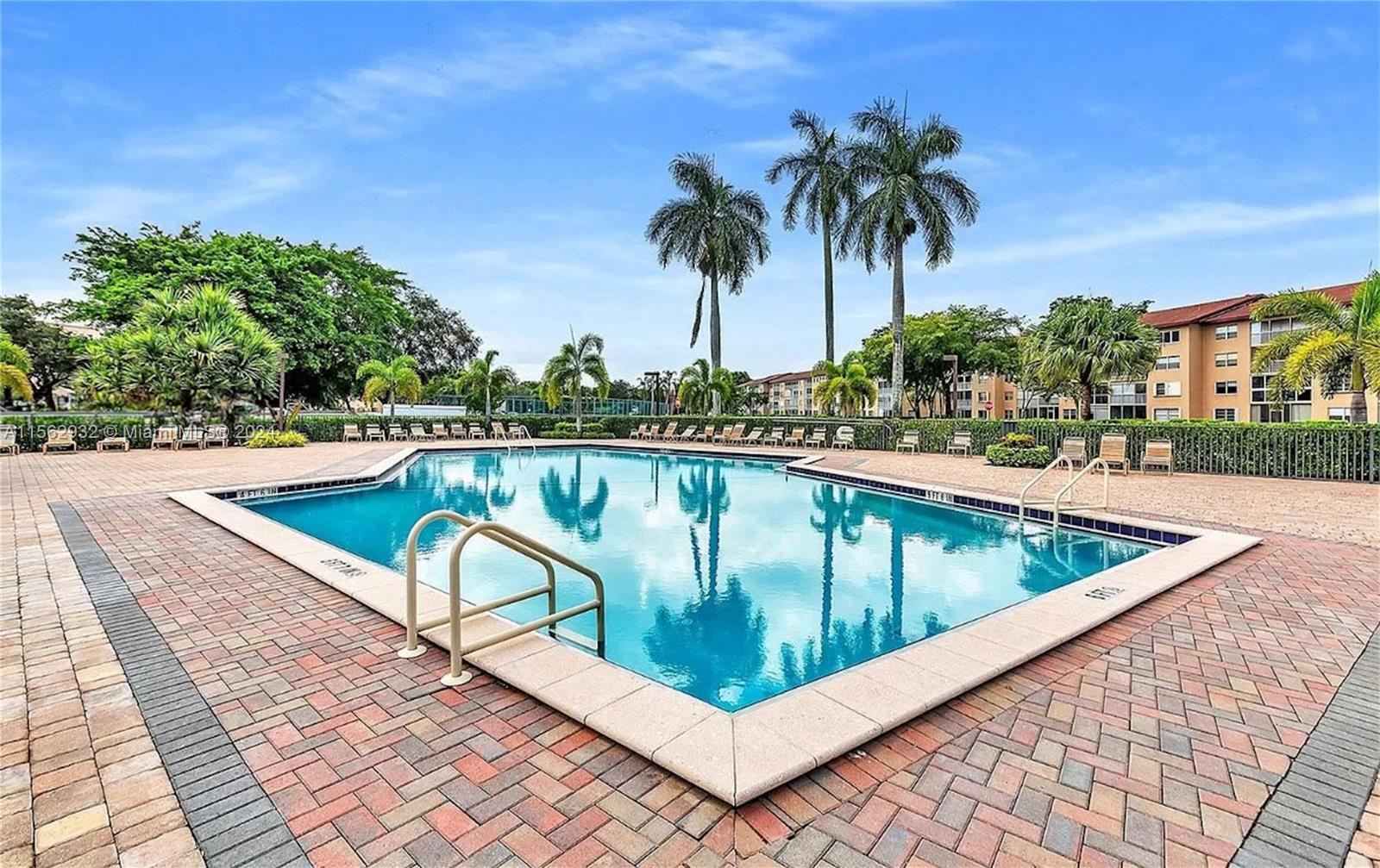 12950 SW 7th Ct 412A, Pembroke Pines, Florida 33027, 2 Bedrooms Bedrooms, ,2 BathroomsBathrooms,Residential,For Sale,12950 SW 7th Ct 412A,A11562932