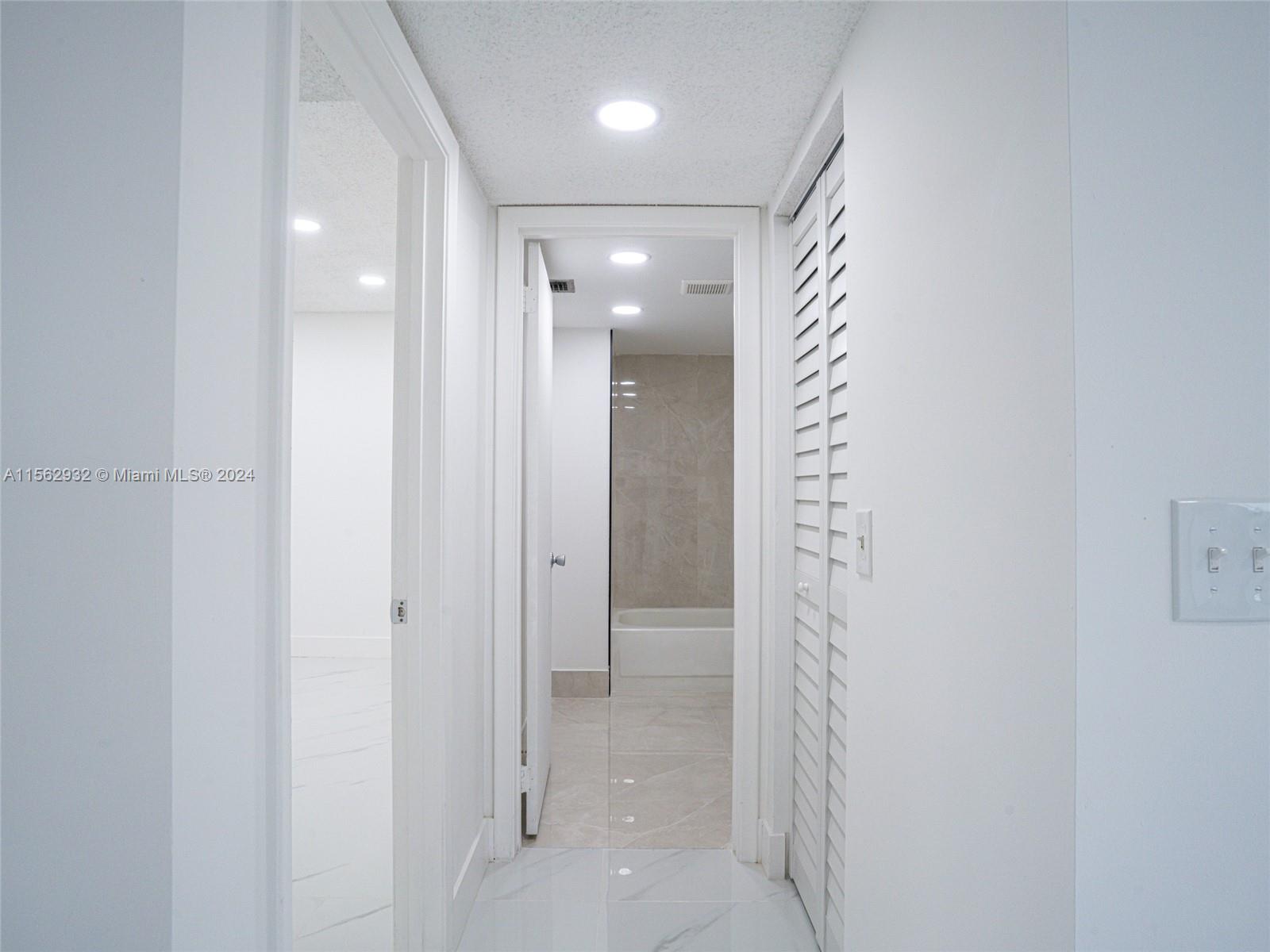 12950 SW 7th Ct 412A, Pembroke Pines, Florida 33027, 2 Bedrooms Bedrooms, ,2 BathroomsBathrooms,Residential,For Sale,12950 SW 7th Ct 412A,A11562932