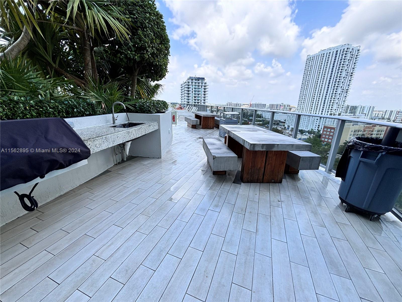 488 NE 18th St 1904, Miami, Florida 33132, 1 Bedroom Bedrooms, ,1 BathroomBathrooms,Residential,For Sale,488 NE 18th St 1904,A11562895