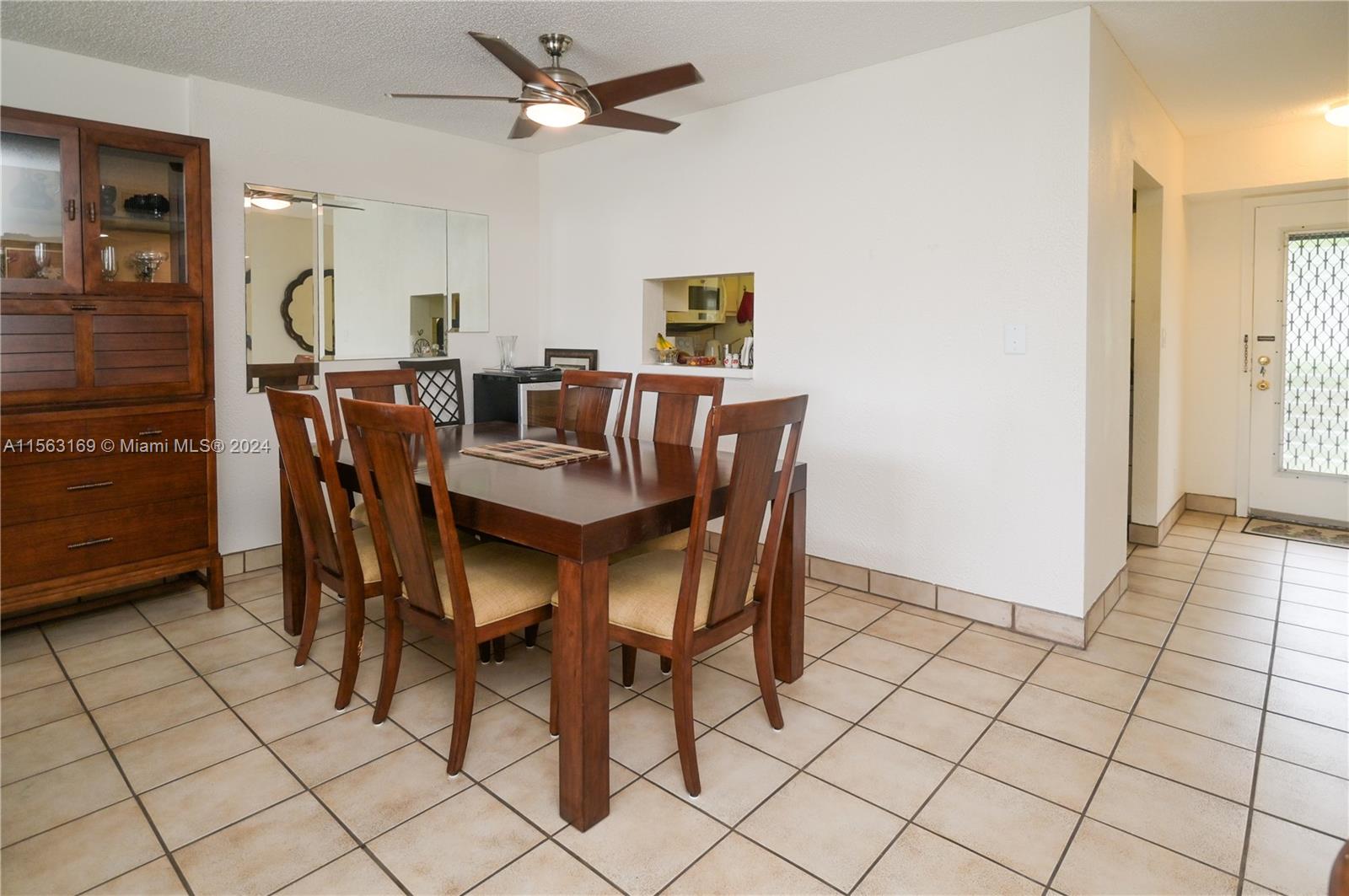 1025 SE 3rd Ave 107, Dania Beach, Florida 33004, 2 Bedrooms Bedrooms, ,2 BathroomsBathrooms,Residential,For Sale,1025 SE 3rd Ave 107,A11563169