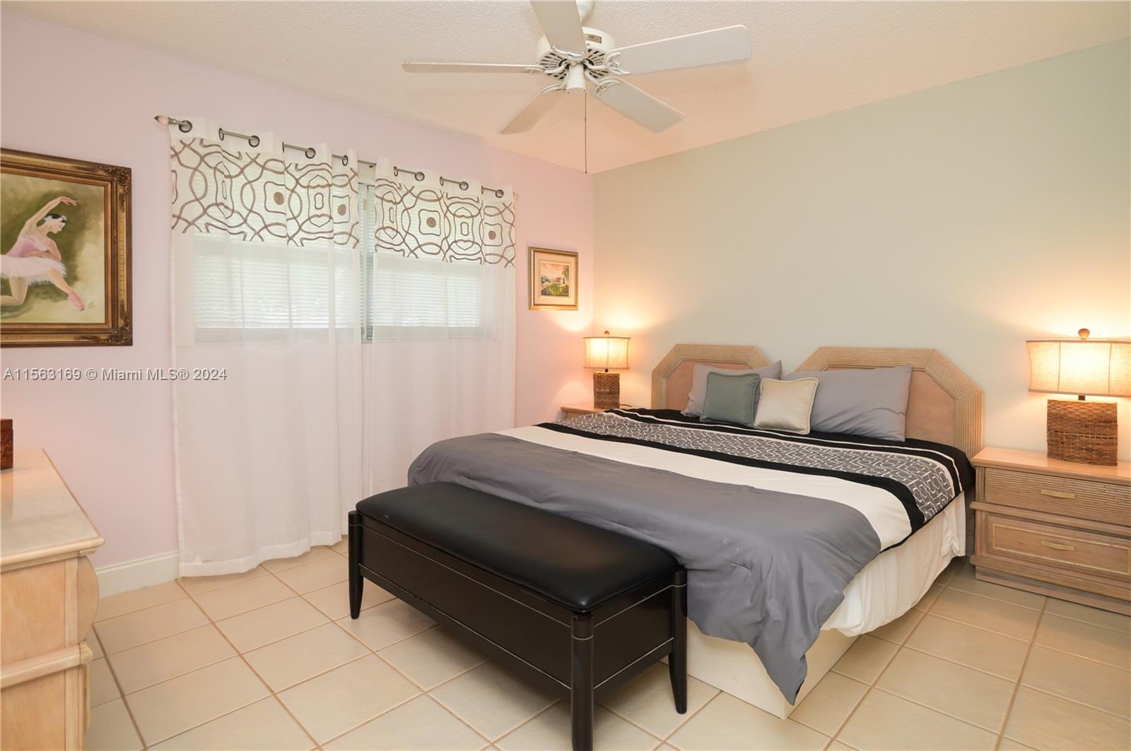 1025 SE 3rd Ave 107, Dania Beach, Florida 33004, 2 Bedrooms Bedrooms, ,2 BathroomsBathrooms,Residential,For Sale,1025 SE 3rd Ave 107,A11563169