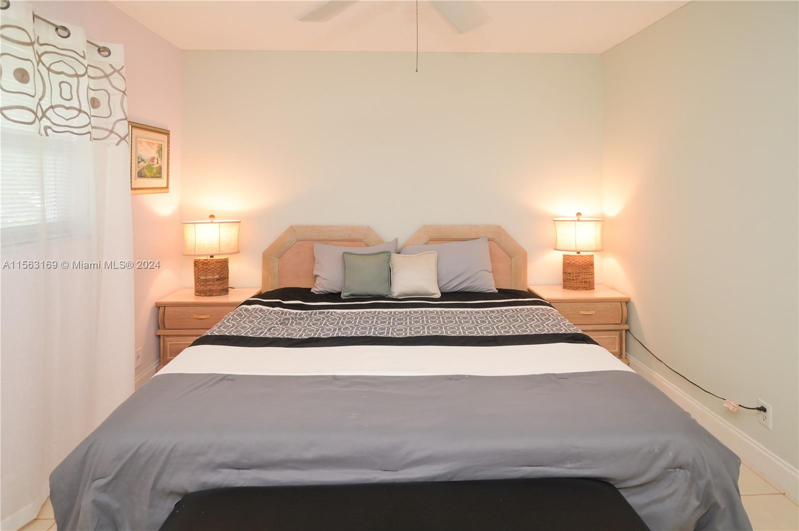 1025 SE 3rd Ave 107, Dania Beach, Florida 33004, 2 Bedrooms Bedrooms, ,2 BathroomsBathrooms,Residential,For Sale,1025 SE 3rd Ave 107,A11563169