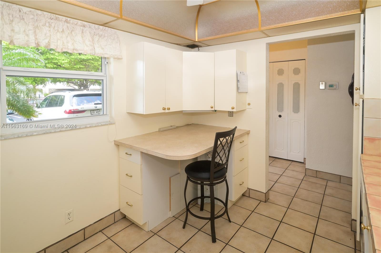 1025 SE 3rd Ave 107, Dania Beach, Florida 33004, 2 Bedrooms Bedrooms, ,2 BathroomsBathrooms,Residential,For Sale,1025 SE 3rd Ave 107,A11563169