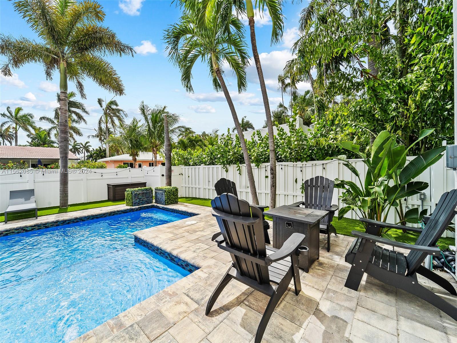 832 Hollywood Blvd 832, Hollywood, Florida 33019, 4 Bedrooms Bedrooms, ,5 BathroomsBathrooms,Residentiallease,For Rent,832 Hollywood Blvd 832,A11562085