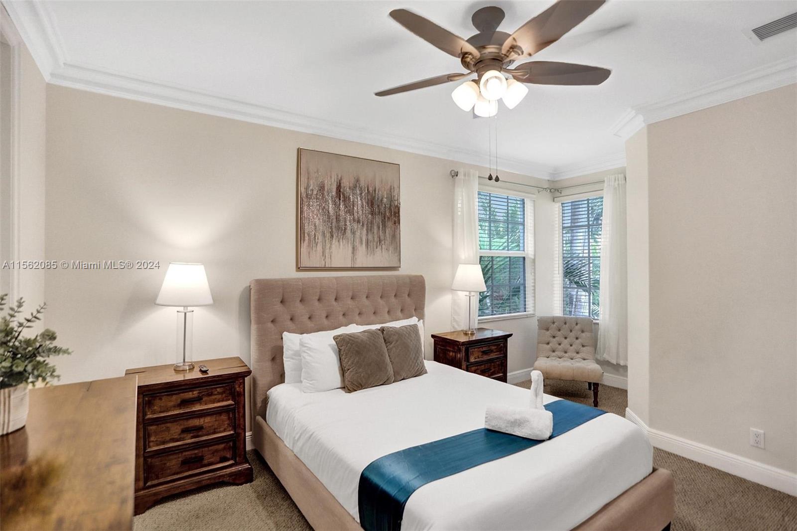 832 Hollywood Blvd 832, Hollywood, Florida 33019, 4 Bedrooms Bedrooms, ,5 BathroomsBathrooms,Residentiallease,For Rent,832 Hollywood Blvd 832,A11562085