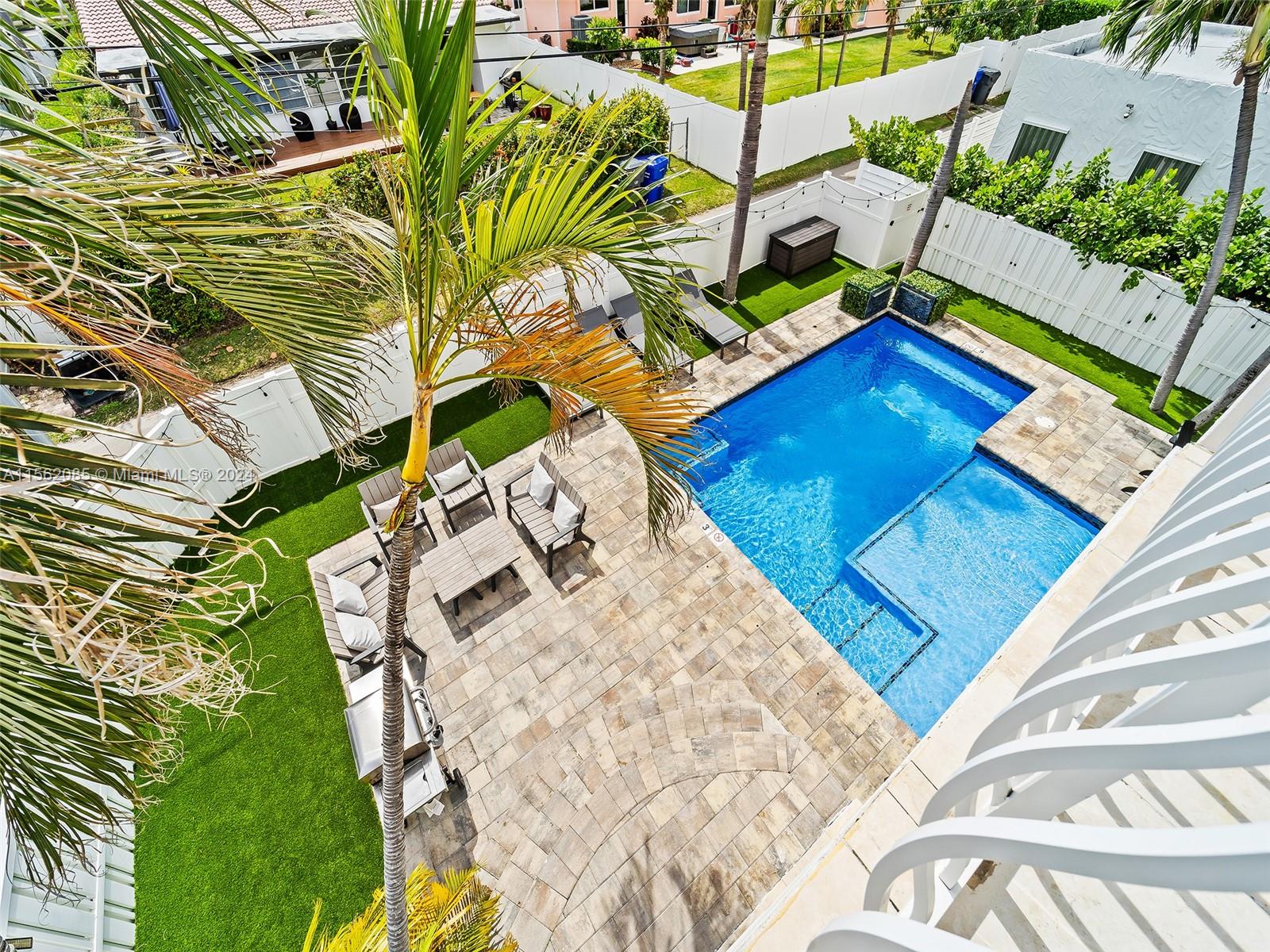 832 Hollywood Blvd 832, Hollywood, Florida 33019, 4 Bedrooms Bedrooms, ,5 BathroomsBathrooms,Residentiallease,For Rent,832 Hollywood Blvd 832,A11562085