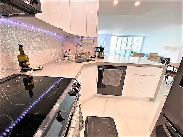 1000 West Ave 1024, Miami Beach, Florida 33139, 1 Bedroom Bedrooms, ,1 BathroomBathrooms,Residentiallease,For Rent,1000 West Ave 1024,A11563096