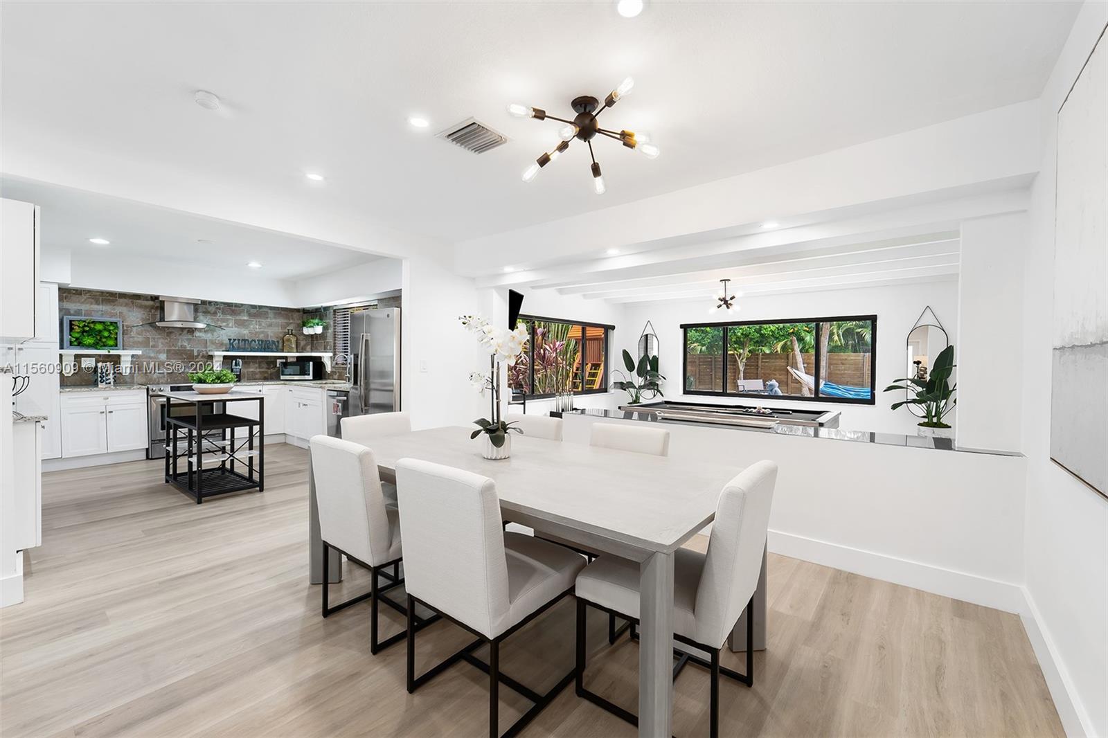 1305 Dewey St 1305, Hollywood, Florida 33019, 4 Bedrooms Bedrooms, ,3 BathroomsBathrooms,Residentiallease,For Rent,1305 Dewey St 1305,A11560909