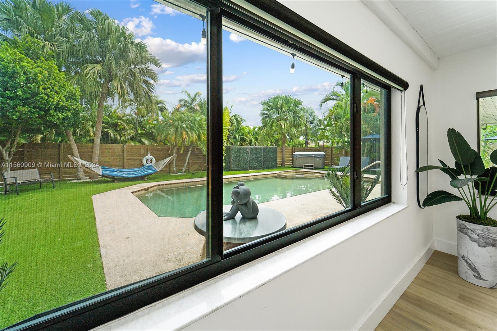 1305 Dewey St 1305, Hollywood, Florida 33019, 4 Bedrooms Bedrooms, ,3 BathroomsBathrooms,Residentiallease,For Rent,1305 Dewey St 1305,A11560909