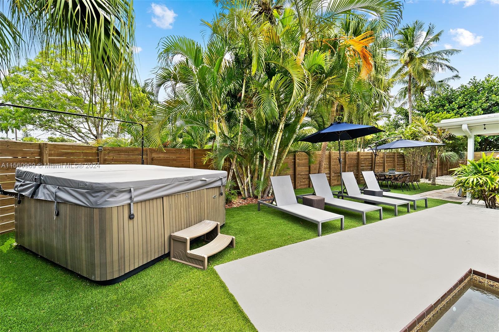 1305 Dewey St 1305, Hollywood, Florida 33019, 4 Bedrooms Bedrooms, ,3 BathroomsBathrooms,Residentiallease,For Rent,1305 Dewey St 1305,A11560909