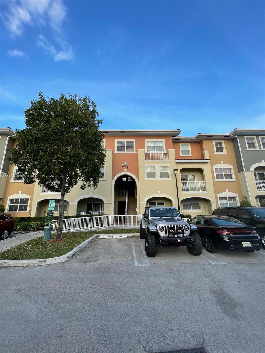 Doral, Florida 33178, 3 Bedrooms Bedrooms, ,2 BathroomsBathrooms,Residentiallease,For Rent,A11562704