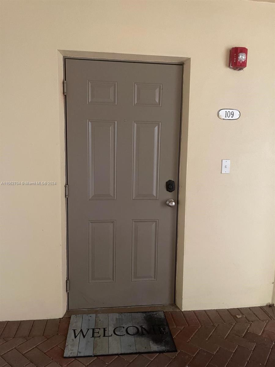 Doral, Florida 33178, 3 Bedrooms Bedrooms, ,2 BathroomsBathrooms,Residentiallease,For Rent,A11562704