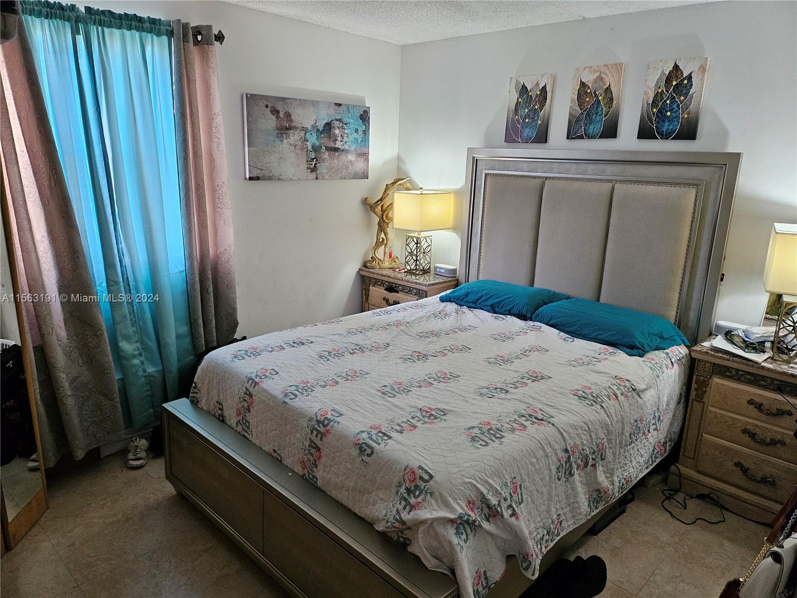 Hialeah, Florida 33015, 2 Bedrooms Bedrooms, ,2 BathroomsBathrooms,Residential,For Sale,A11563191