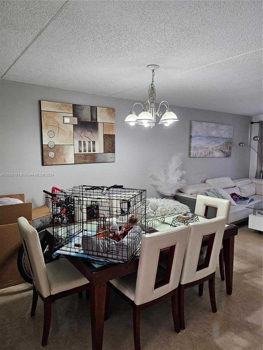 Hialeah, Florida 33015, 2 Bedrooms Bedrooms, ,2 BathroomsBathrooms,Residential,For Sale,A11563191