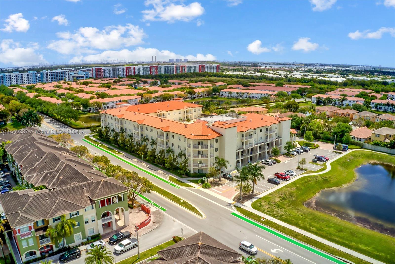 10950 NW 82nd St 413, Doral, Florida 33178, 2 Bedrooms Bedrooms, ,2 BathroomsBathrooms,Residential,For Sale,10950 NW 82nd St 413,A11562887