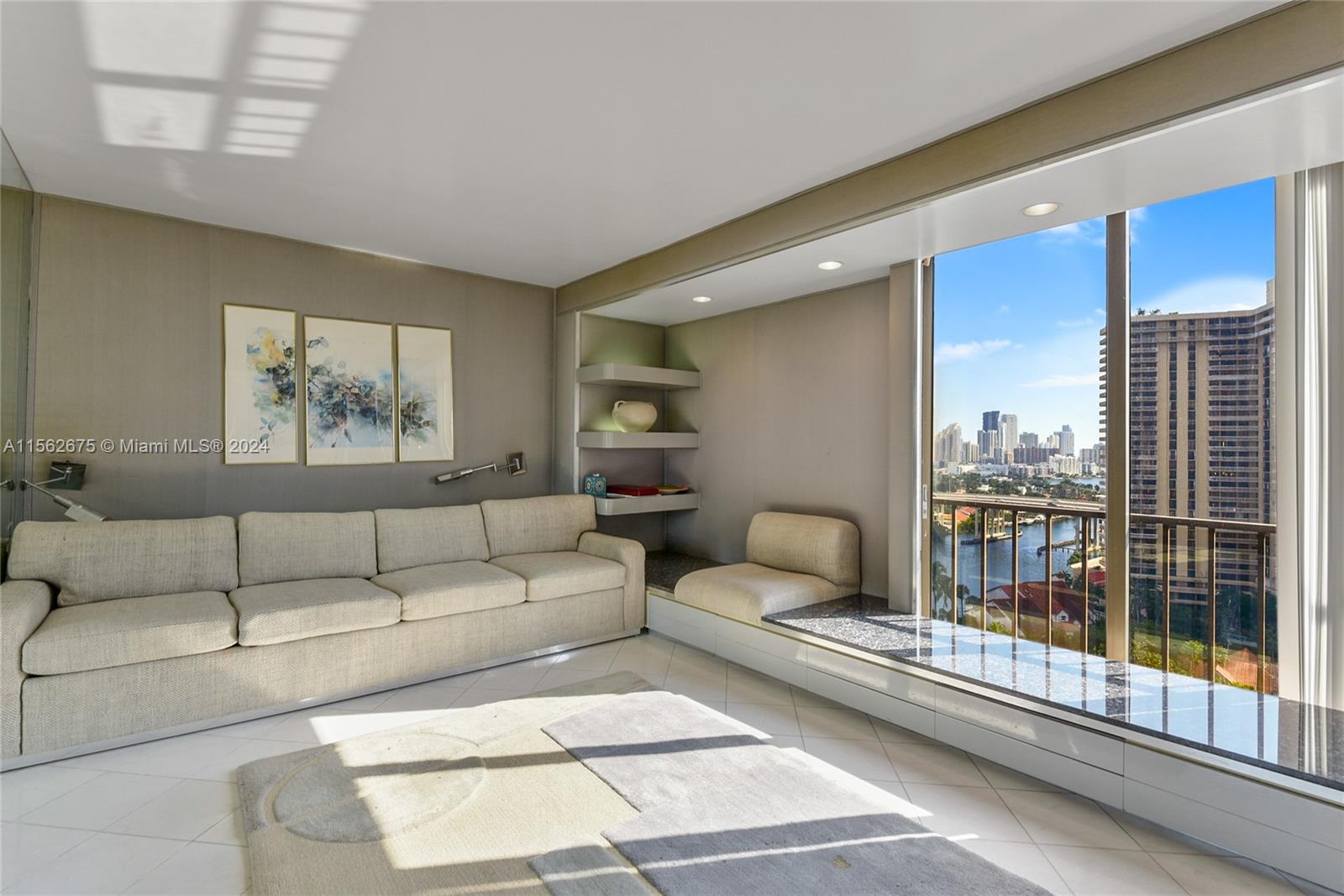 19667 Turnberry Way 18D, Aventura, Florida 33180, 2 Bedrooms Bedrooms, ,2 BathroomsBathrooms,Residential,For Sale,19667 Turnberry Way 18D,A11562675