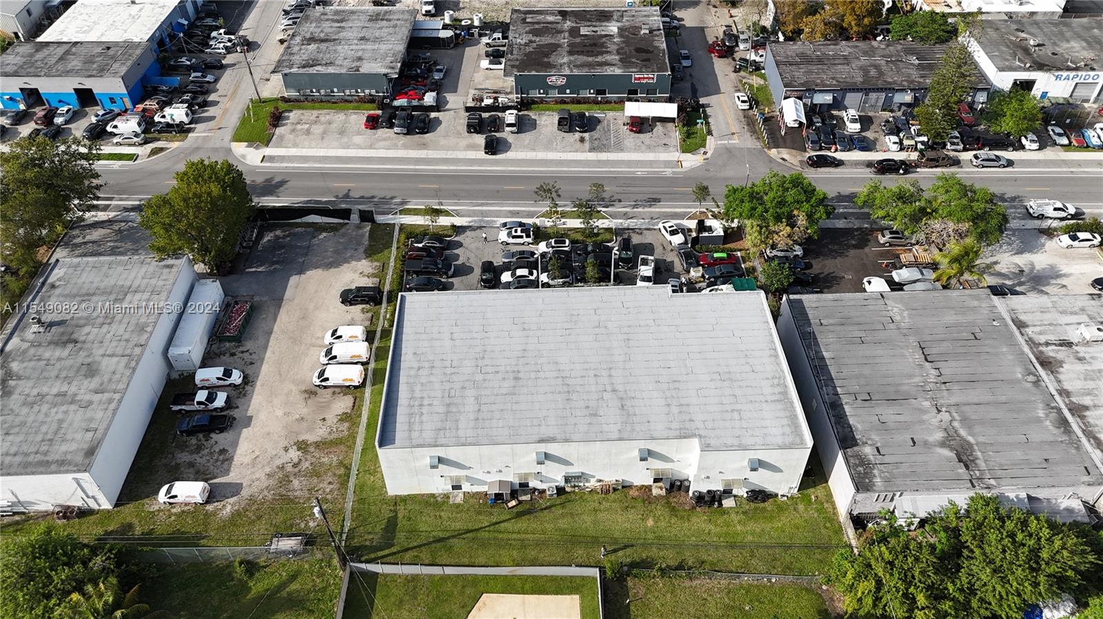 West Park, Florida 33023, ,Businessopportunity,For Sale,A11549082
