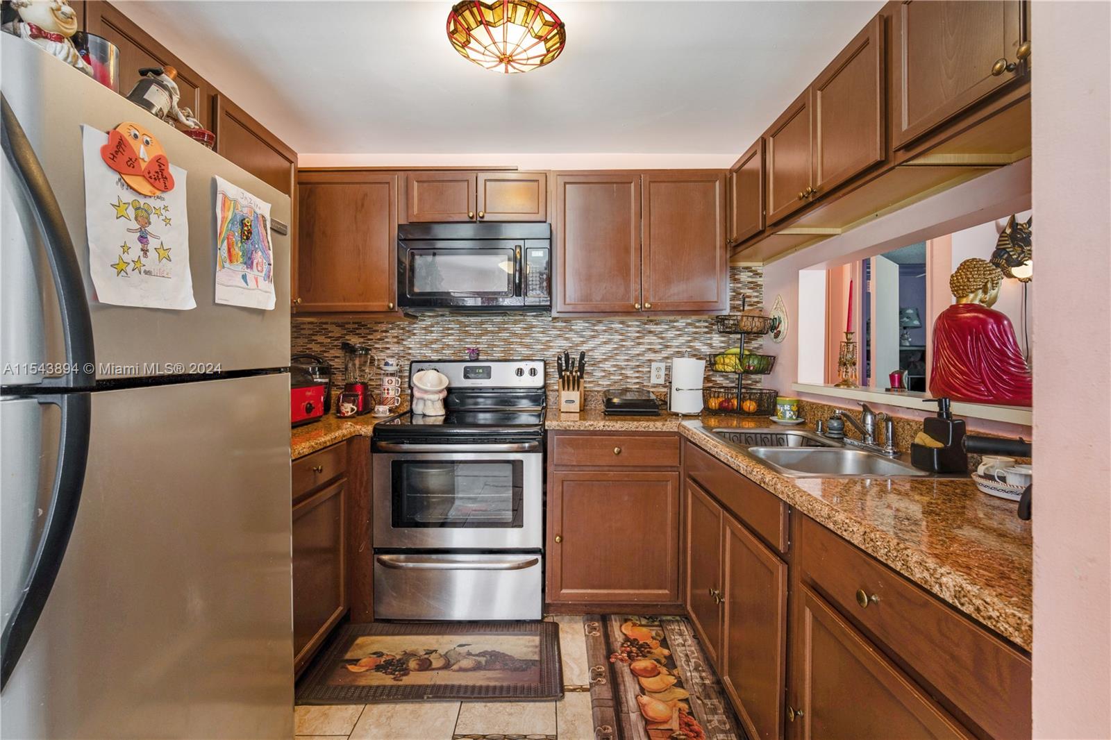 8821 SW 22nd St, Miramar, Florida 33025, 3 Bedrooms Bedrooms, ,2 BathroomsBathrooms,Residential,For Sale,8821 SW 22nd St,A11543894