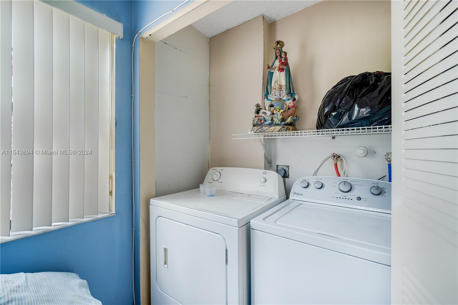 8821 SW 22nd St, Miramar, Florida 33025, 3 Bedrooms Bedrooms, ,2 BathroomsBathrooms,Residential,For Sale,8821 SW 22nd St,A11543894