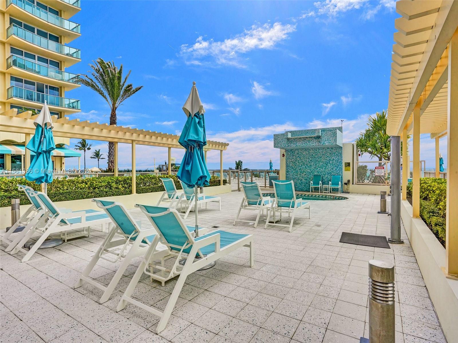 2501 S Ocean Dr 307, Hollywood, Florida 33019, 1 Bedroom Bedrooms, ,1 BathroomBathrooms,Residential,For Sale,2501 S Ocean Dr 307,A11561386