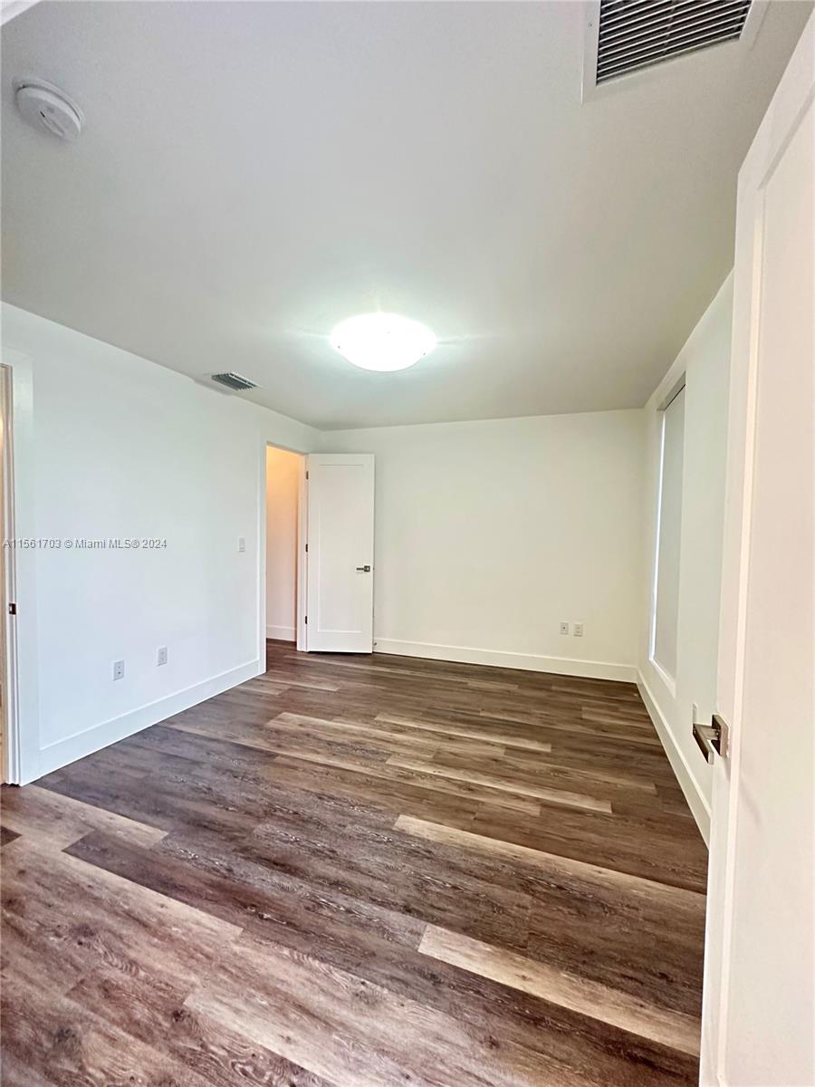 9147 NW 33rd St 9147, Doral, Florida 33172, 4 Bedrooms Bedrooms, ,3 BathroomsBathrooms,Residentiallease,For Rent,9147 NW 33rd St 9147,A11561703