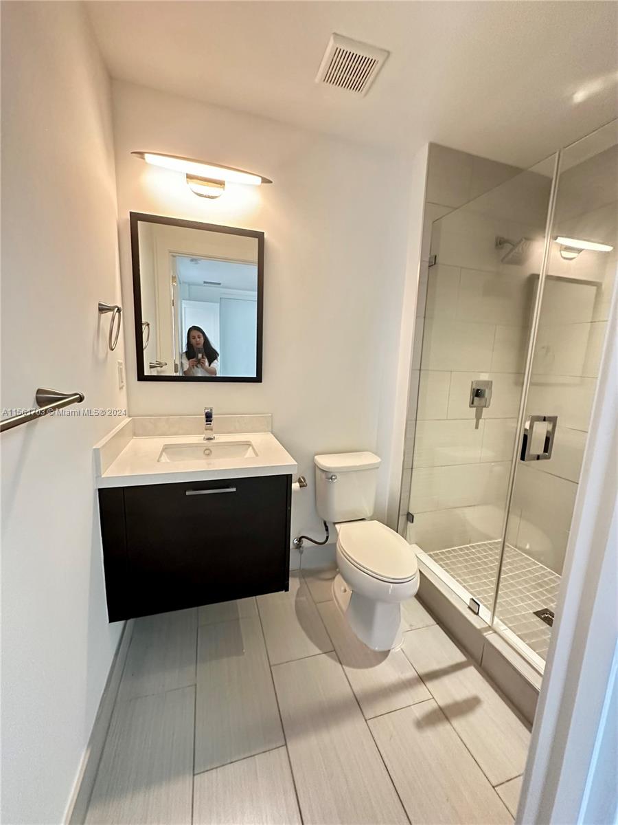 9147 NW 33rd St 9147, Doral, Florida 33172, 4 Bedrooms Bedrooms, ,3 BathroomsBathrooms,Residentiallease,For Rent,9147 NW 33rd St 9147,A11561703