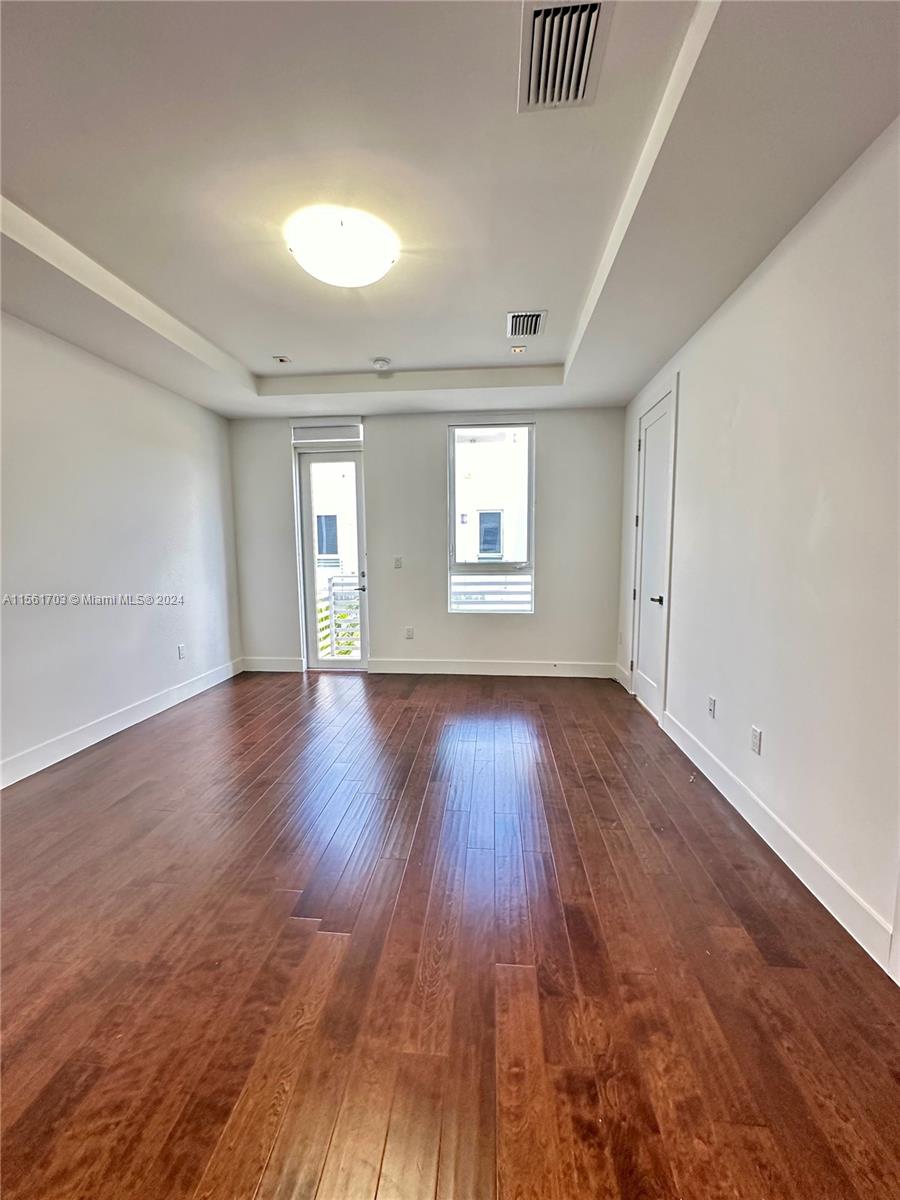 9147 NW 33rd St 9147, Doral, Florida 33172, 4 Bedrooms Bedrooms, ,3 BathroomsBathrooms,Residentiallease,For Rent,9147 NW 33rd St 9147,A11561703