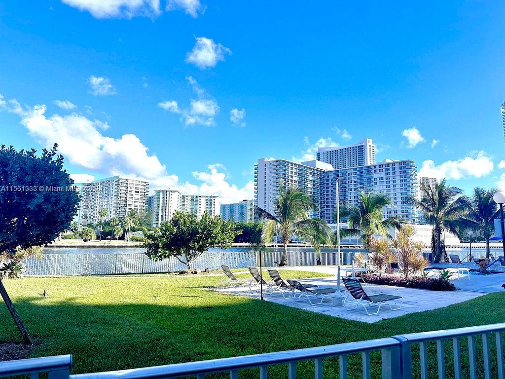 509 Leslie Dr 509, Hallandale Beach, Florida 33009, 3 Bedrooms Bedrooms, ,2 BathroomsBathrooms,Residential,For Sale,509 Leslie Dr 509,A11561333