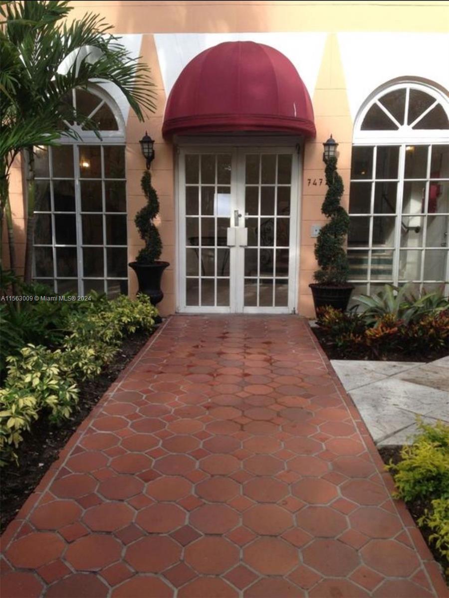 747 Michigan Ave 106, Miami Beach, Florida 33139, 2 Bedrooms Bedrooms, ,2 BathroomsBathrooms,Residential,For Sale,747 Michigan Ave 106,A11563009