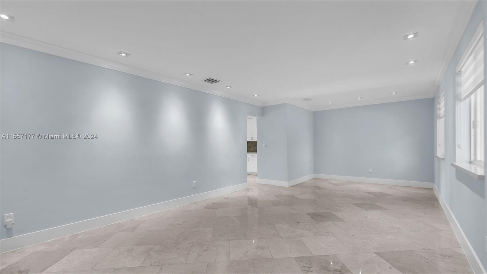 2900 SW 92nd Ave 2900, Miami, Florida 33165, 4 Bedrooms Bedrooms, ,2 BathroomsBathrooms,Residentiallease,For Rent,2900 SW 92nd Ave 2900,A11557177