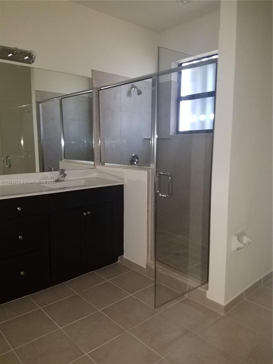 3741 SE 1st St, Homestead, Florida 33033, 3 Bedrooms Bedrooms, ,2 BathroomsBathrooms,Residentiallease,For Rent,3741 SE 1st St,A11563318