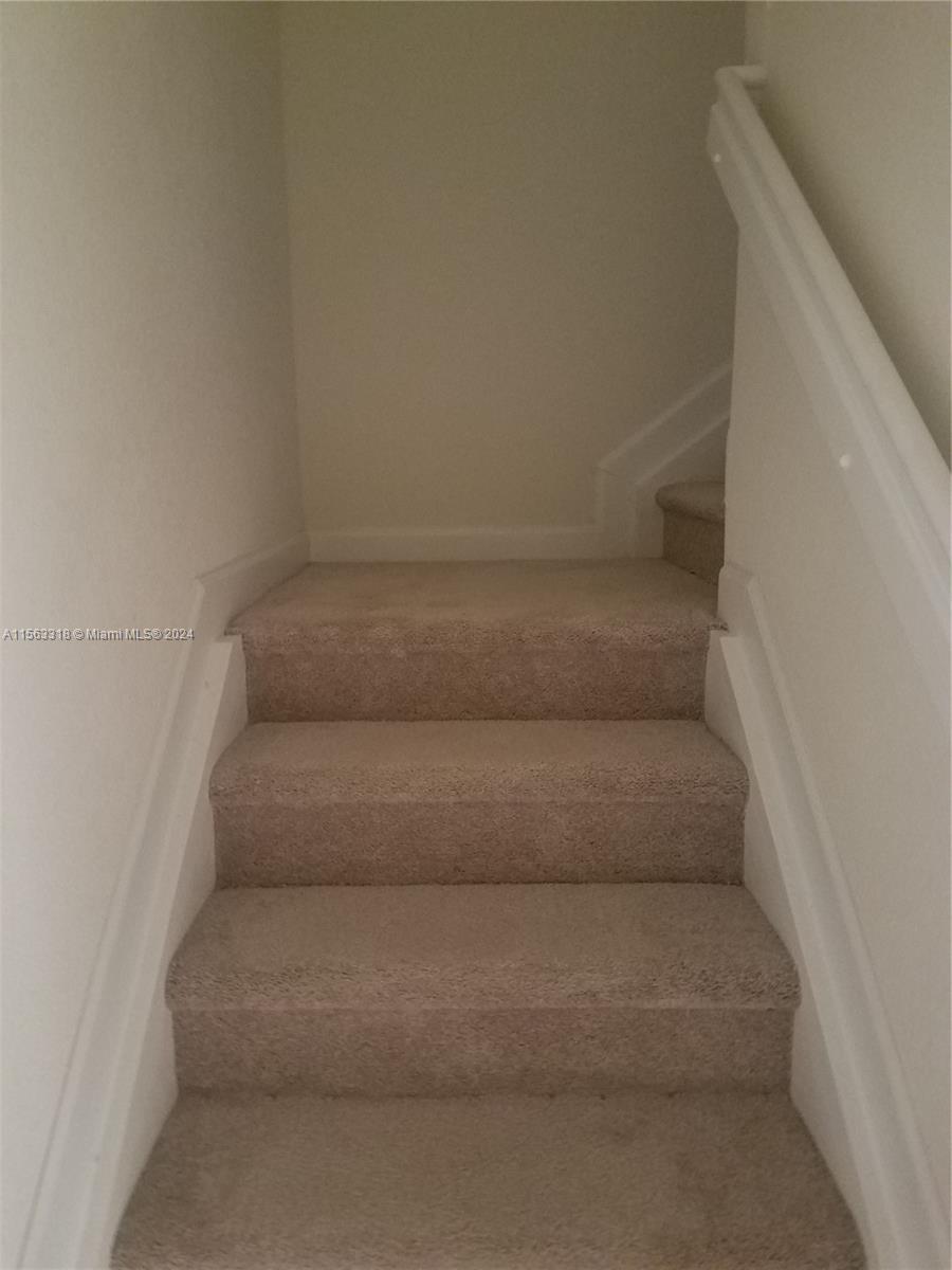 3741 SE 1st St, Homestead, Florida 33033, 3 Bedrooms Bedrooms, ,2 BathroomsBathrooms,Residentiallease,For Rent,3741 SE 1st St,A11563318