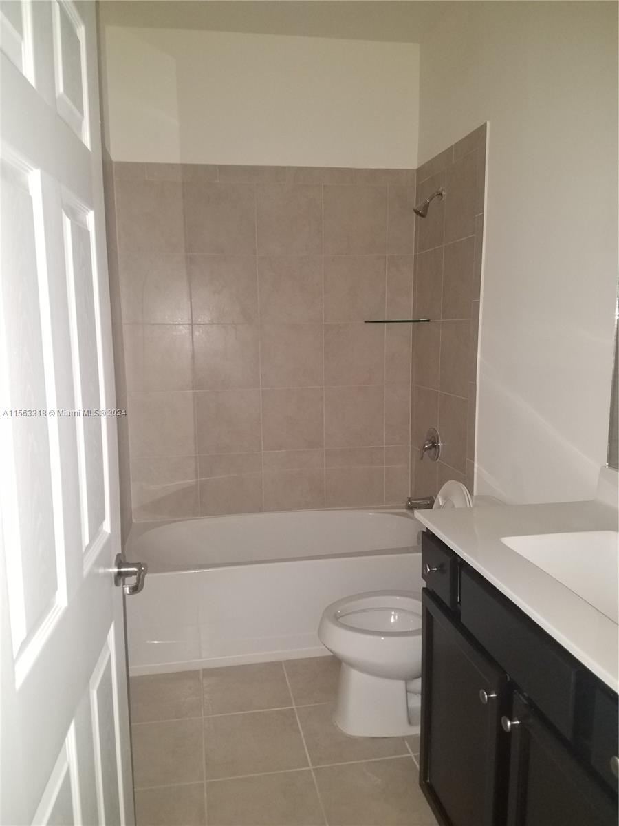 3741 SE 1st St, Homestead, Florida 33033, 3 Bedrooms Bedrooms, ,2 BathroomsBathrooms,Residentiallease,For Rent,3741 SE 1st St,A11563318