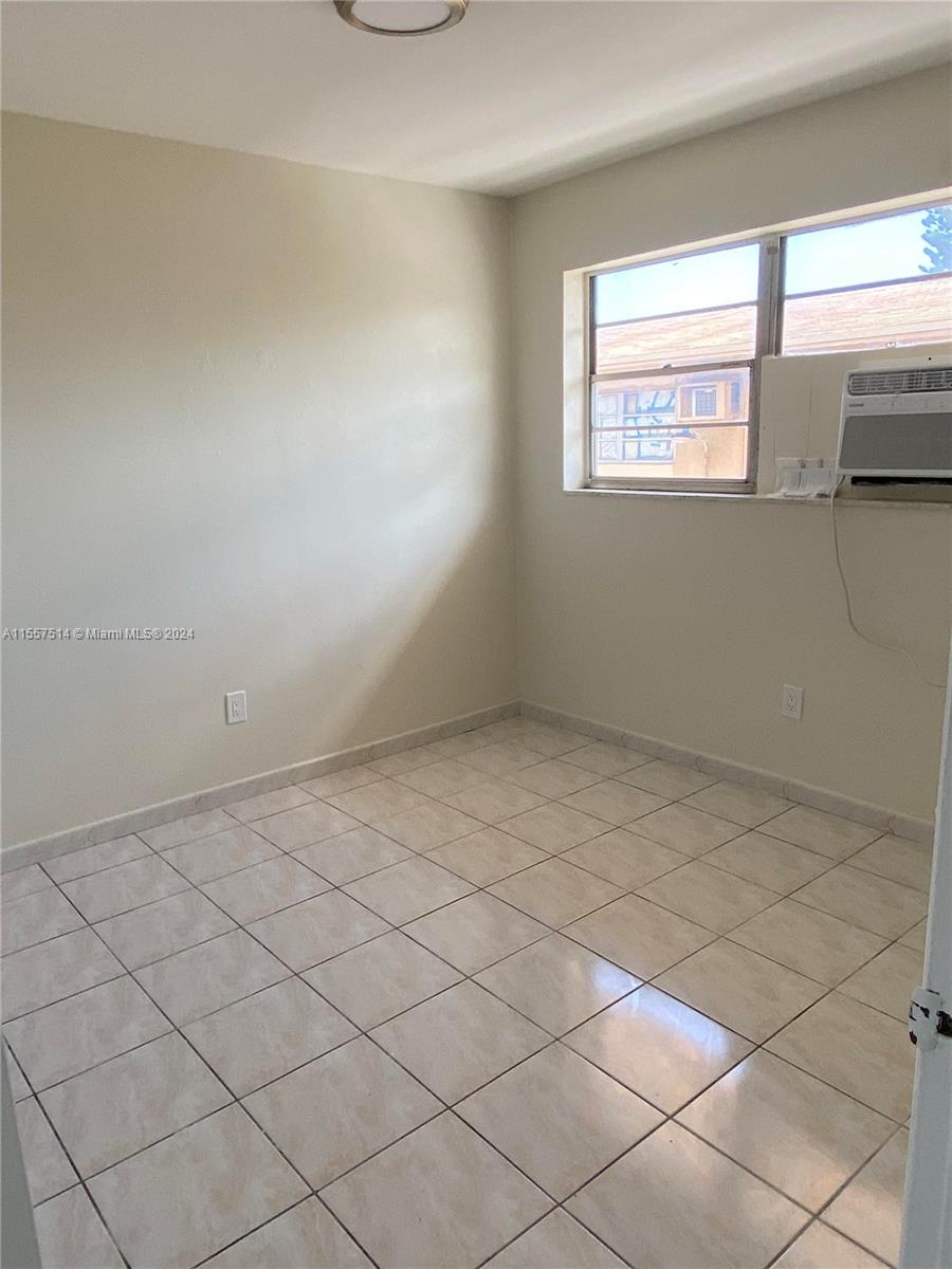 1836 NW 22nd Ct 4, Miami, Florida 33125, 1 Bedroom Bedrooms, ,1 BathroomBathrooms,Residentiallease,For Rent,1836 NW 22nd Ct 4,A11557514