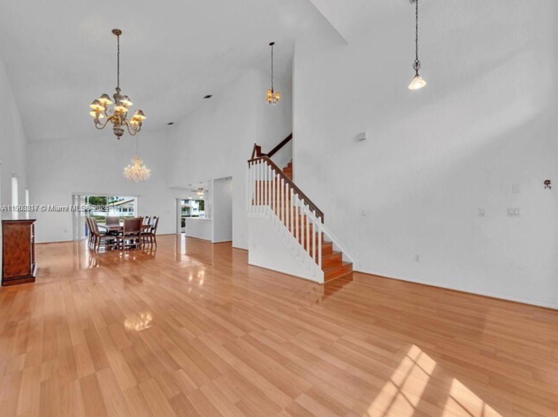 5422 NW 110th Ave, Doral, Florida 33178, 4 Bedrooms Bedrooms, ,3 BathroomsBathrooms,Residential,For Sale,5422 NW 110th Ave,A11563317