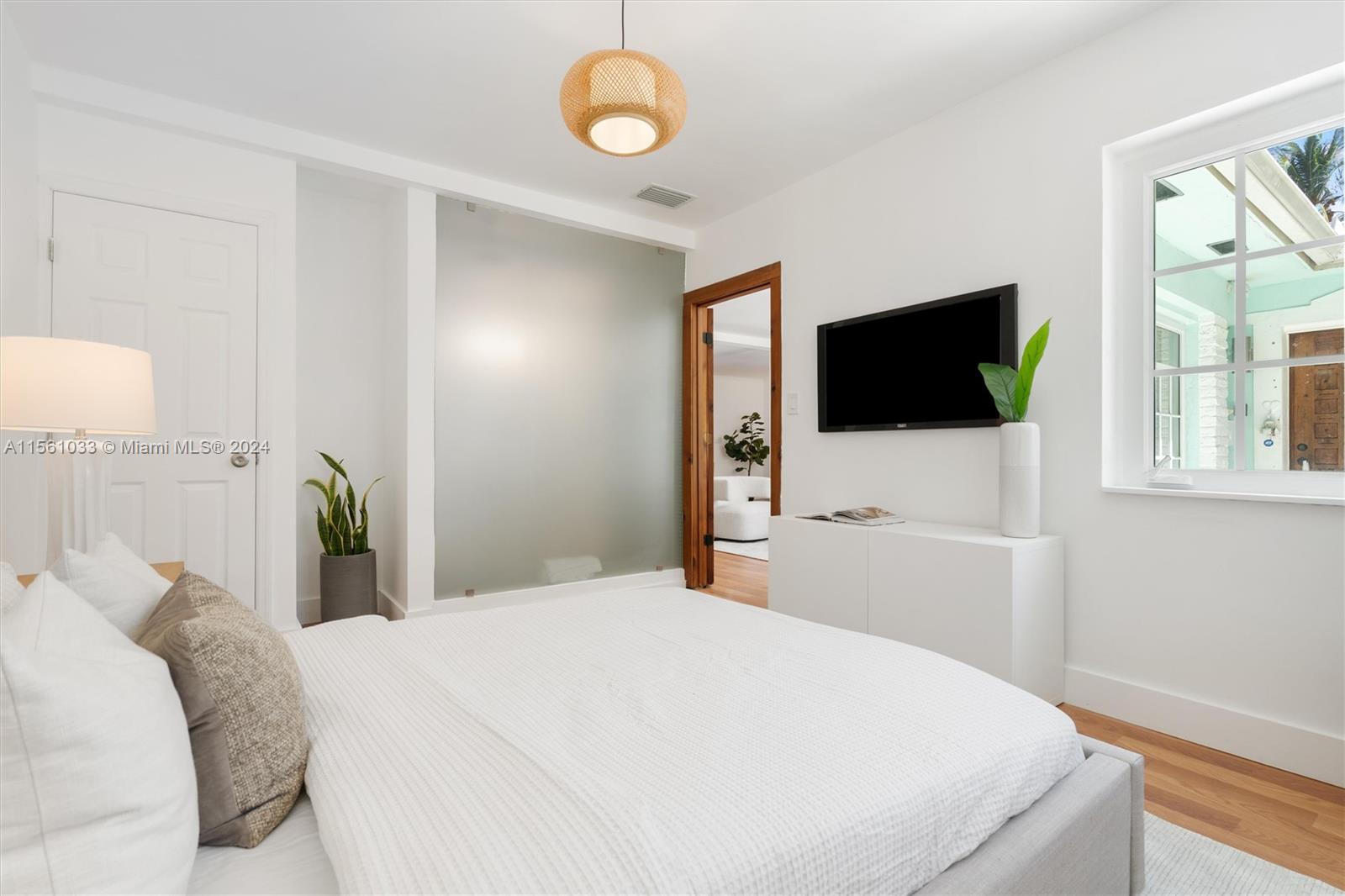 899 NE 71st St, Miami, Florida 33138, 4 Bedrooms Bedrooms, ,3 BathroomsBathrooms,Residentiallease,For Rent,899 NE 71st St,A11561033