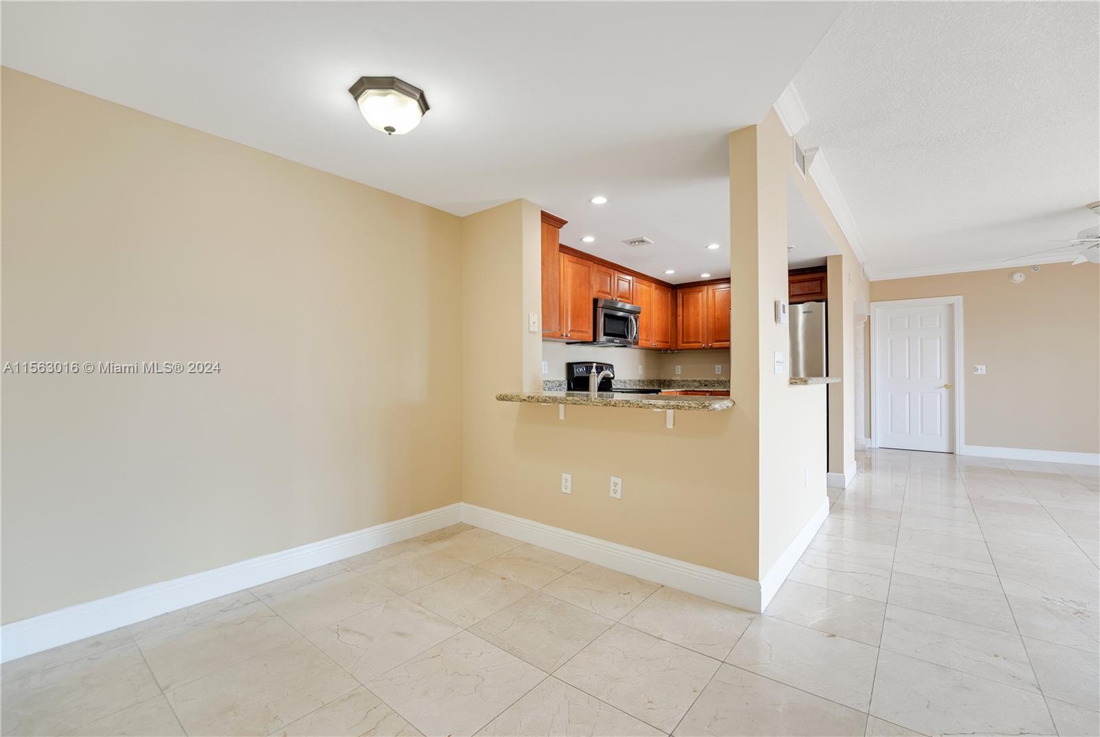 101 Sidonia Ave 603, Coral Gables, Florida 33134, 2 Bedrooms Bedrooms, ,2 BathroomsBathrooms,Residential,For Sale,101 Sidonia Ave 603,A11563016