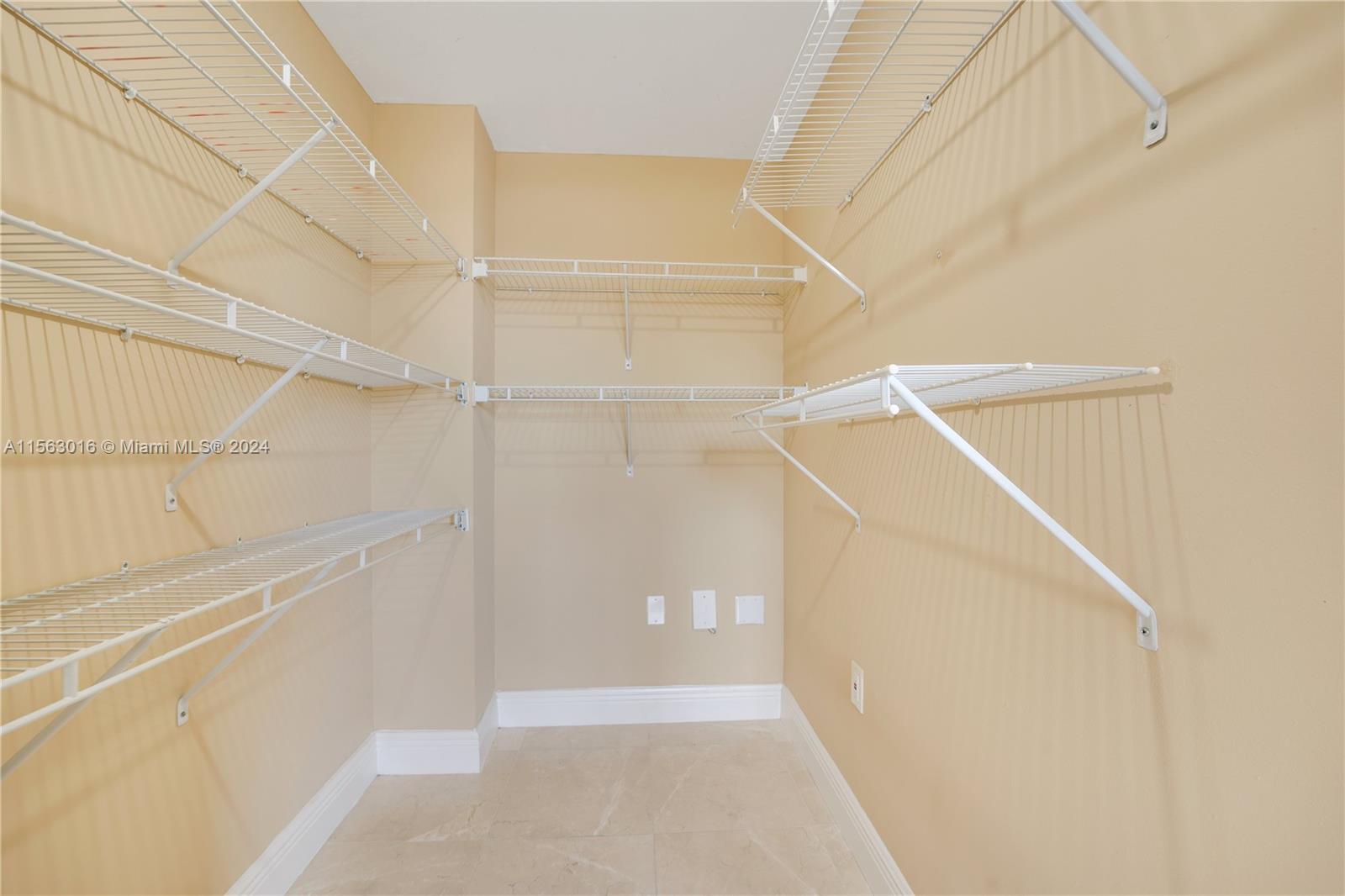 101 Sidonia Ave 603, Coral Gables, Florida 33134, 2 Bedrooms Bedrooms, ,2 BathroomsBathrooms,Residential,For Sale,101 Sidonia Ave 603,A11563016