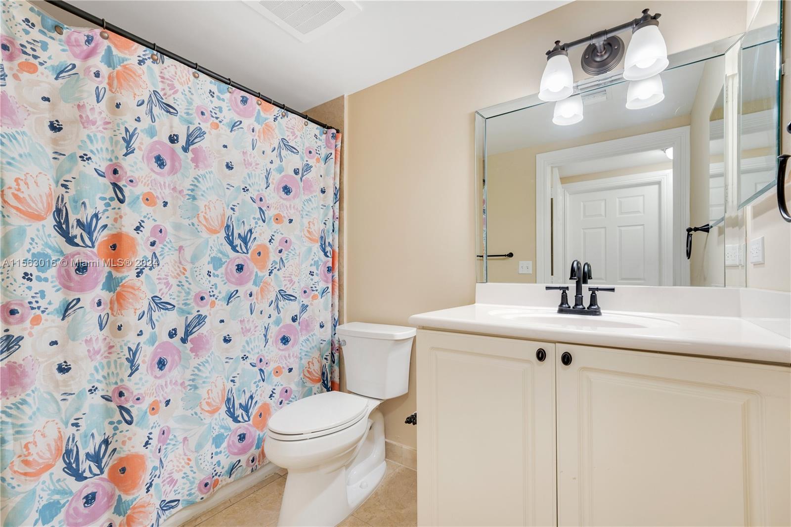 101 Sidonia Ave 603, Coral Gables, Florida 33134, 2 Bedrooms Bedrooms, ,2 BathroomsBathrooms,Residential,For Sale,101 Sidonia Ave 603,A11563016