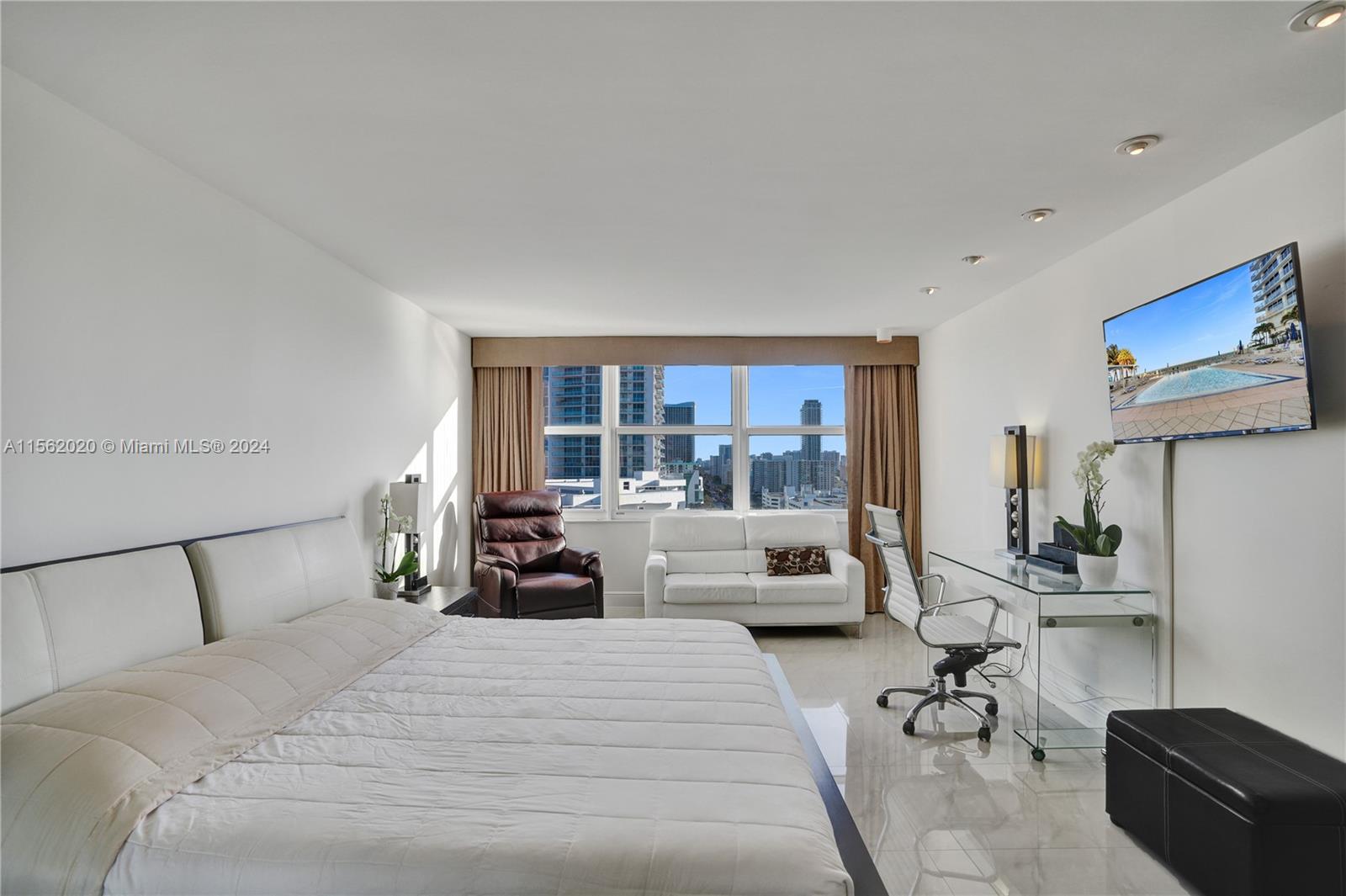 2751 S Ocean Dr N8PH, Hollywood, Florida 33019, 2 Bedrooms Bedrooms, ,2 BathroomsBathrooms,Residential,For Sale,2751 S Ocean Dr N8PH,A11562020