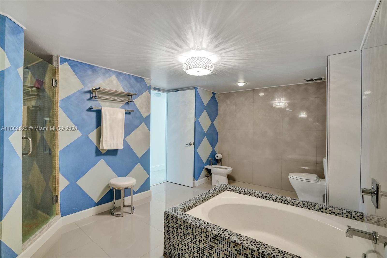 2751 S Ocean Dr N8PH, Hollywood, Florida 33019, 2 Bedrooms Bedrooms, ,2 BathroomsBathrooms,Residential,For Sale,2751 S Ocean Dr N8PH,A11562020